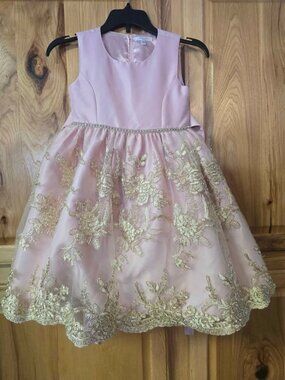Tahar Girls Pink W Gold Embroidered Dress Size 5 Party Wedding Special Occasion